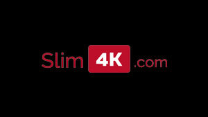 Порнозвезда: Slim4K