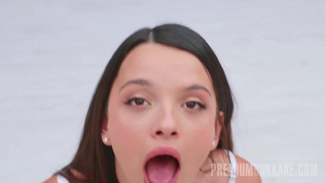 Добыча липкого десерта - Скачать и смотреть порно видео