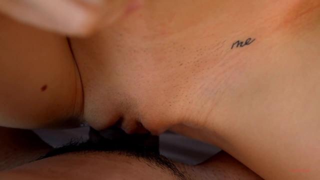 Пробуждение которое обязательно должно начинаться с оргазмов - Скачать и смотреть порно видео